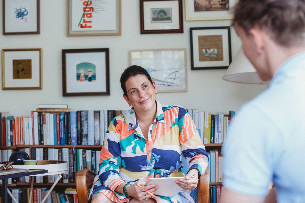 Clinical Hypnotherapy and Conscious Coaching in Singapore_Cornelia Dahinten